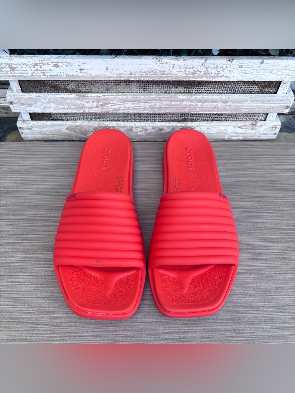 Crocs Women's Miami Slide